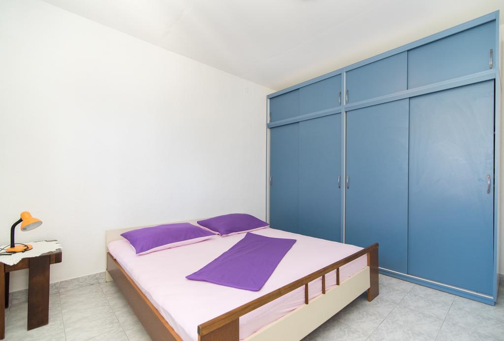 Apartments Veve Postira Exterior photo